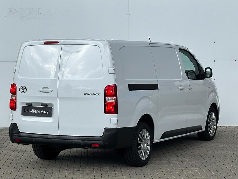 Toyota ProAce 2,0 D-4D Active Multimedia - fotka 2 z 22