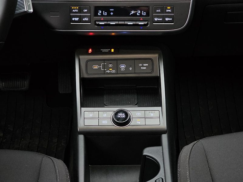 Hyundai Kona (2025) EV 65 kWh CZECH EDITION - fotka 14 z 15