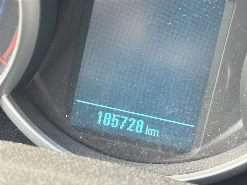 Chevrolet Cruze 1,7 6KVALT DIGIKLIMA +SADA ALU - fotka 13 z 21