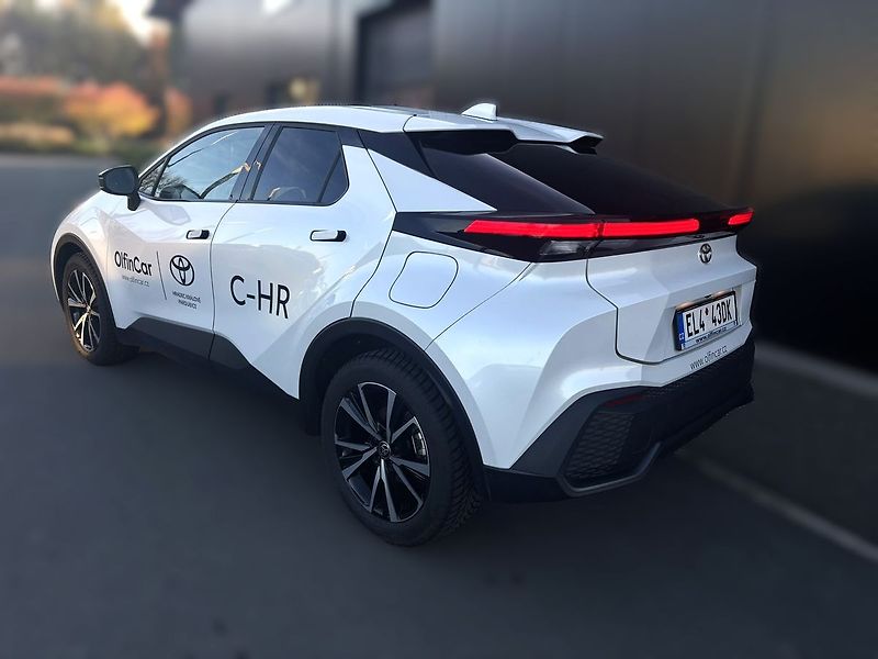 Toyota C-HR Style         NG23 2.0L P - fotka 7 z 11
