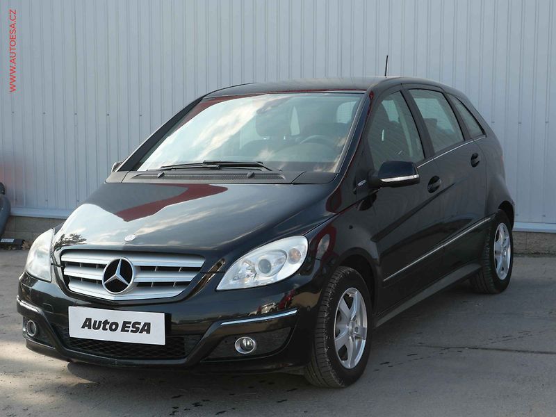 Mercedes-Benz Třídy B (2011) 1.5 B 160, ČR, AC - fotka 3 z 22