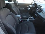 Hyundai i30 (2019) 1.6 CRDi, Tempomat - náhled 9