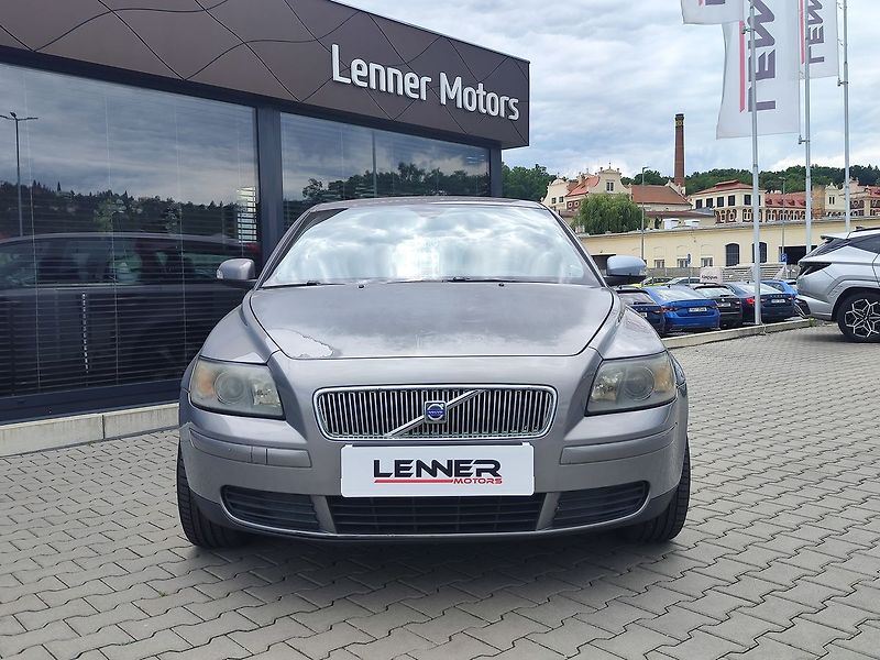 Volvo V50 1.6D/80kW - fotka 2 z 22