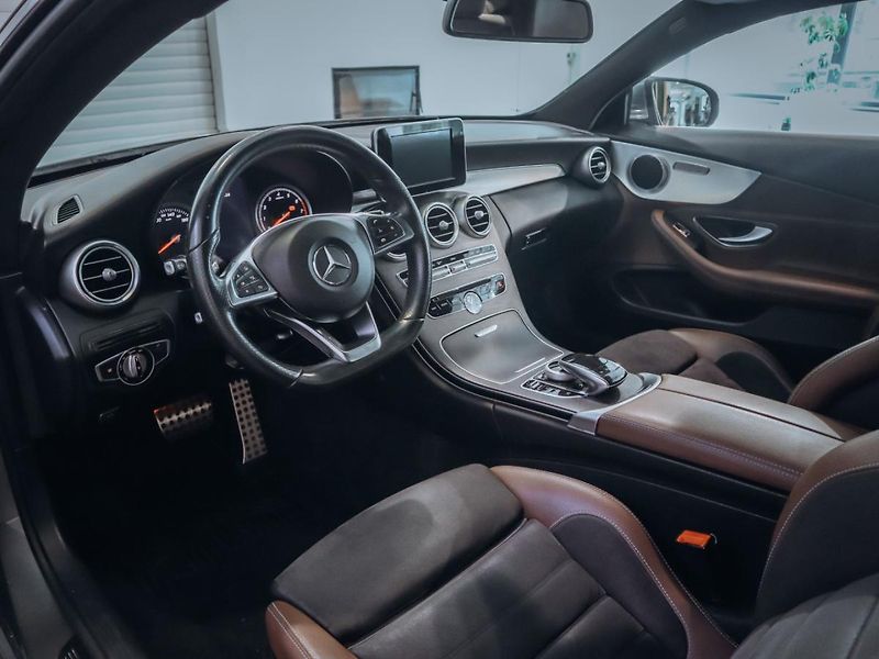 Mercedes-Benz Třídy C C 200 coupe AMG - fotka 10 z 31