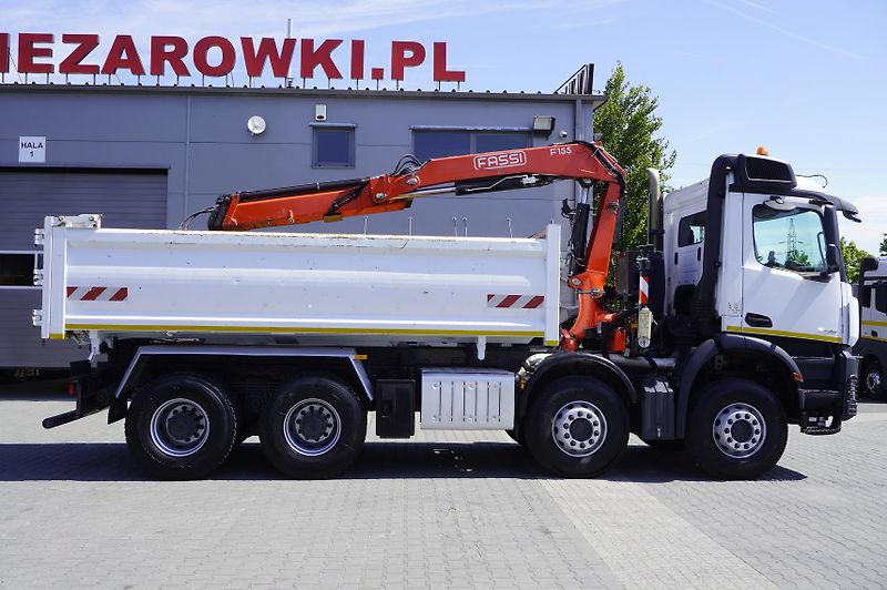 Mercedes-Benz (2020) Arocs 3236 8×4 / Crane Fassi - fotka 6 z 24