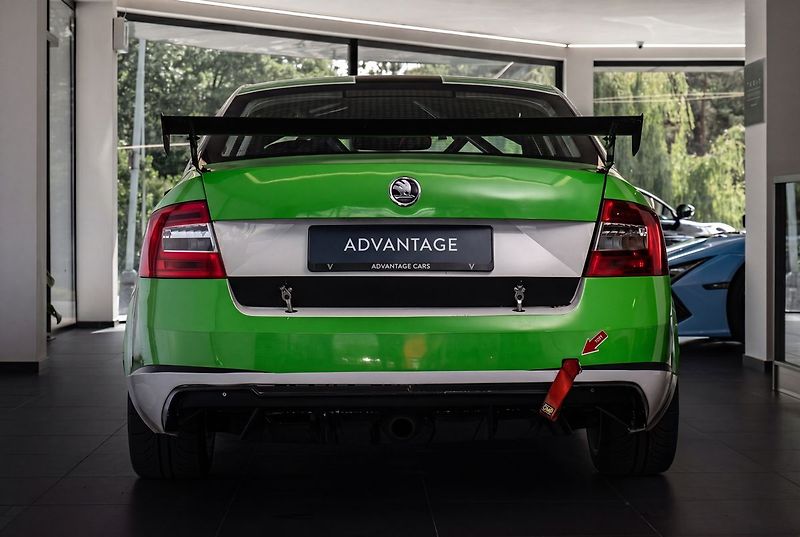 Škoda Octavia Motorsport Cup gen.III 2.0TSI - fotka 3 z 16