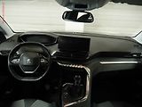 Peugeot 5008 (2022) 1.2 PT, 1.maj,ČR, Allure - náhled 9