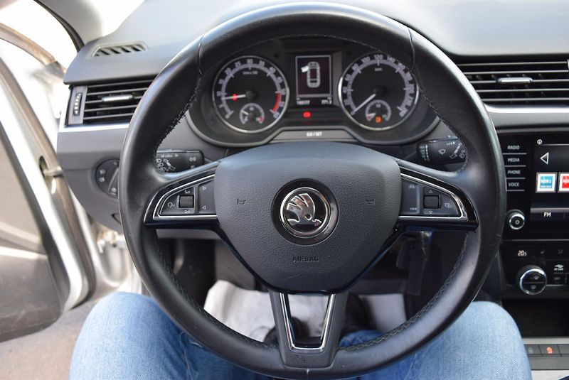 Škoda Octavia (2020) 2.0TDI 110kw SOLEIL FULL LED  - fotka 29 z 47