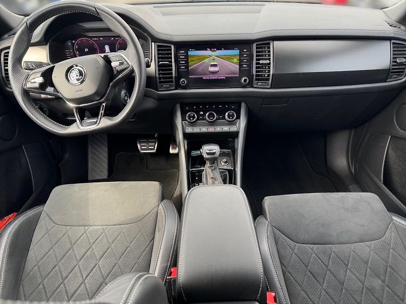 Škoda Kodiaq (2023) SPORTLINE 1.5TSI 110kW DSG CZ  - fotka 9 z 11