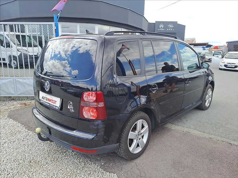 Volkswagen Touran 1,9 TDI KLIMA,TEMPOMAT - fotka 3 z 13