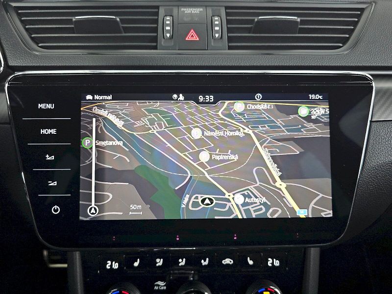 Škoda Superb (2023) 2.0TSi 140kW DSG SPORTLINE TAŽ - fotka 16 z 32