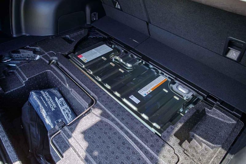 Na český trh přijíždí čtvrtá generace Subaru Forester