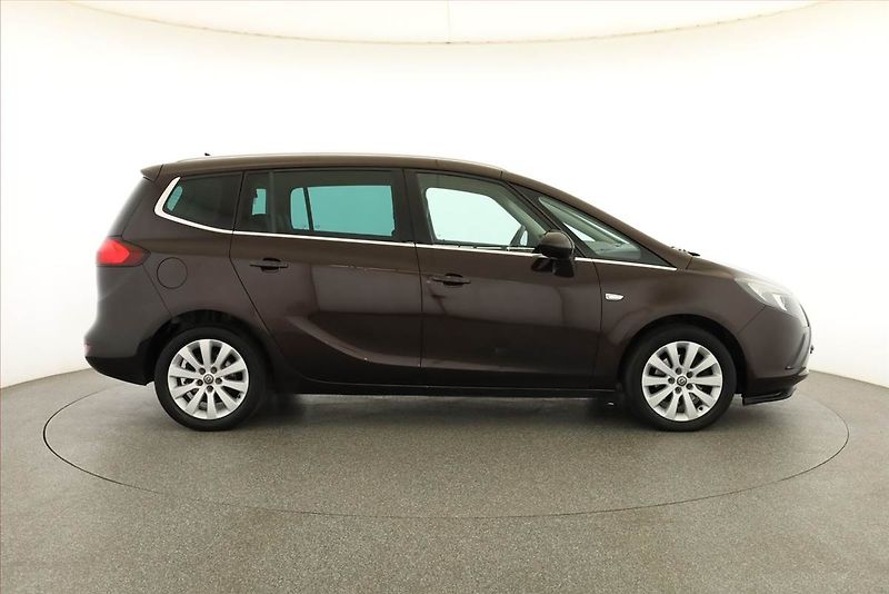 Opel Zafira (2014) 2.0 CDTI, 7 míst, Serv.kniha - fotka 6 z 19
