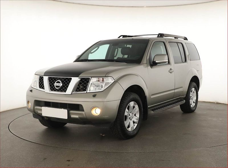 Nissan Pathfinder (2008) 2.5 dCi, 4X4, Tempomat - fotka 2 z 20