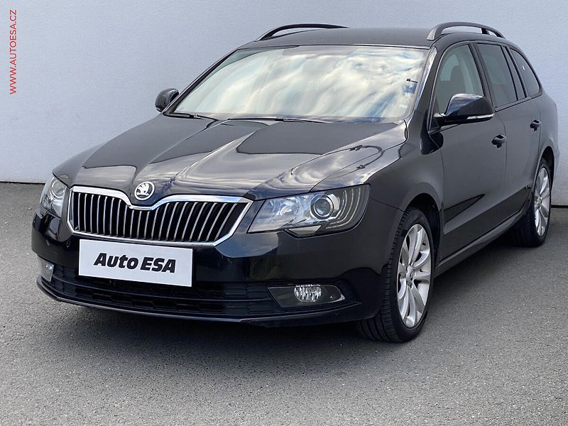 Škoda Superb (2014) 2.0 TDi 4x4, ČR, Active - fotka 3 z 18