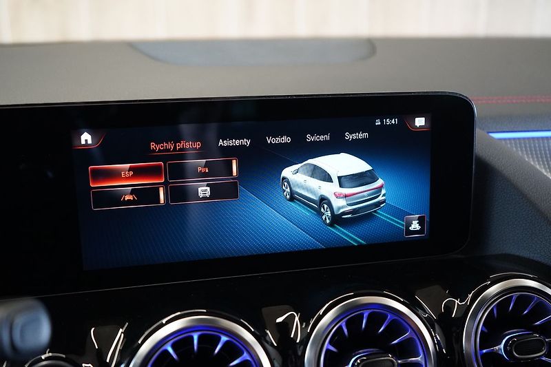 Mercedes-Benz EQA 250, AMG Line, Tažné,  KEYLESS - fotka 30 z 46