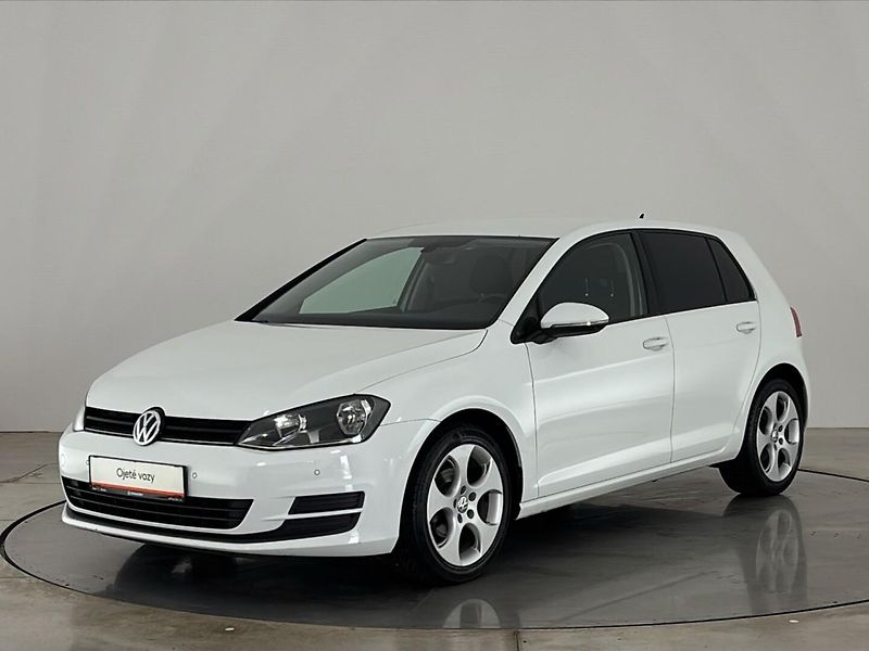 Volkswagen Golf Trendline - fotka 1 z 27