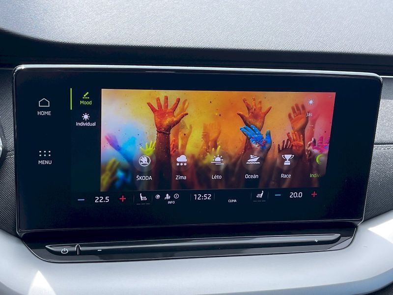 Škoda Octavia (2023) 1.5 TSI 110kW Style Plus combi - fotka 18 z 35