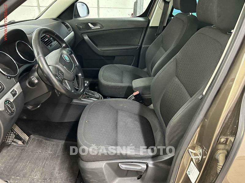 Škoda Yeti (2011) 2.0 TDi 4x4, bixen, autoAC - fotka 3 z 3