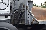 Mercedes-Benz (2018) Arocs 3252 8x4 Bordmatik  - náhled 17