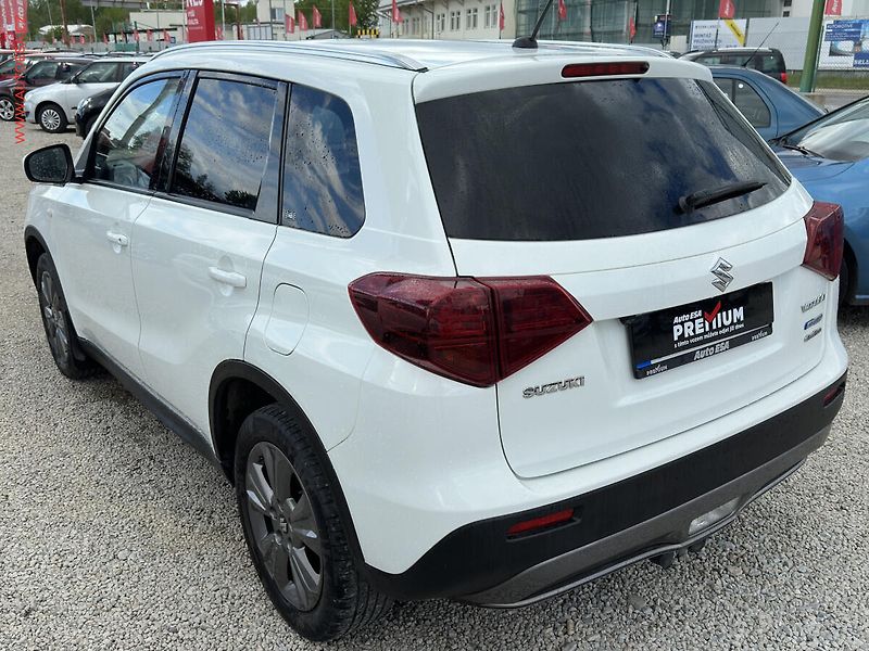 Suzuki Vitara (2022) 1.4BJet AllGrip, ČR, LED - fotka 6 z 22
