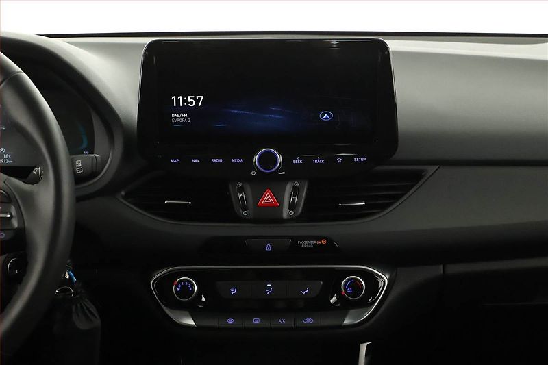 Hyundai i30 (2025) 1.0 T-GDI, Comfort, FullLed - fotka 9 z 14