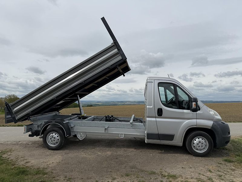 Peugeot Boxer (2010) 3.0 HDi novy sklápěč 159000km  - fotka 7 z 16