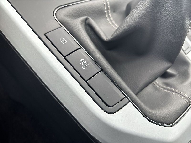 Seat Arona (2022) 1.0 TSI Style - fotka 22 z 27