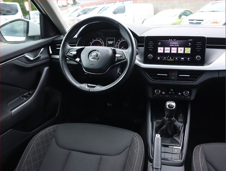 Škoda Scala (2022) Ambition 1.0 TSI, Serv.kniha - fotka 7 z 21