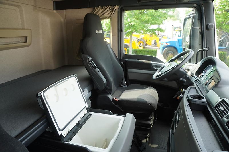MAN TGX (2020) 26.510/ Curtainsider + trailer - fotka 22 z 24