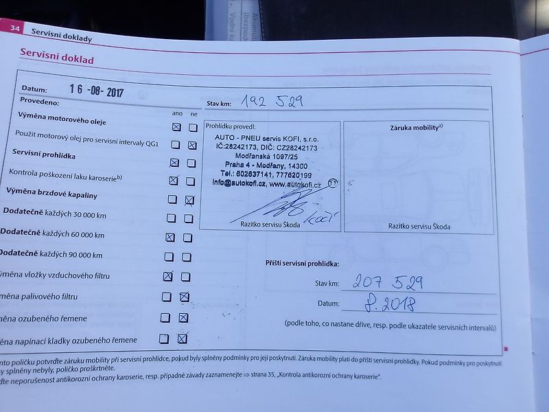 Škoda Octavia 2,0TDi DSG !!! ČR 2.MAJITEL ! - fotka 35 z 43