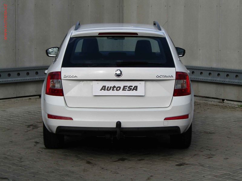 Škoda Octavia (2014) 2.0 TDi, 2.maj, AC, bixen - fotka 5 z 20