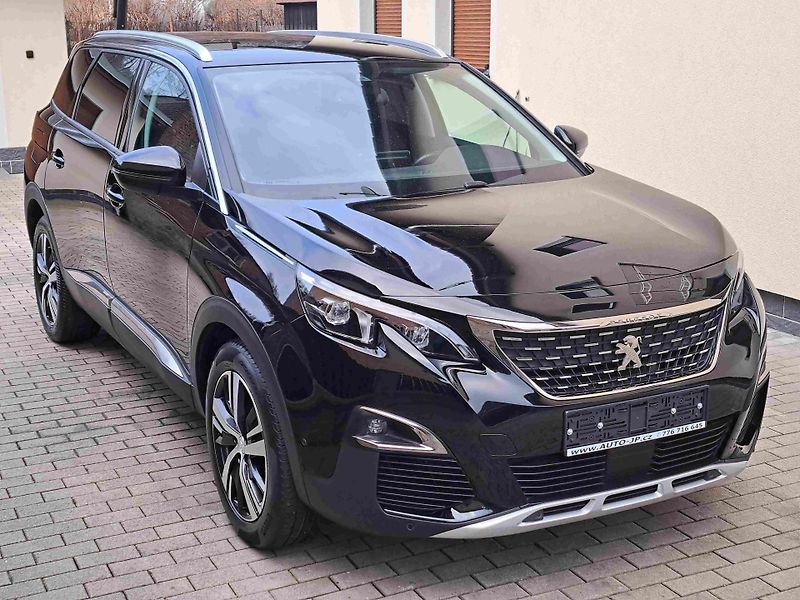 Peugeot 5008 (2019) 1,2 PT EAT8 ALLURE 18ALU NAVI  - fotka 2 z 24