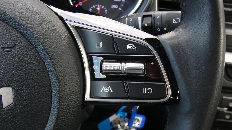 Kia Ceed 1.5 T-GDI 118kW Fresh - fotka 12 z 21