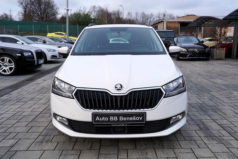 Škoda Fabia 1.0 TSI 70kW Ambition ČR - fotka 1 z 36