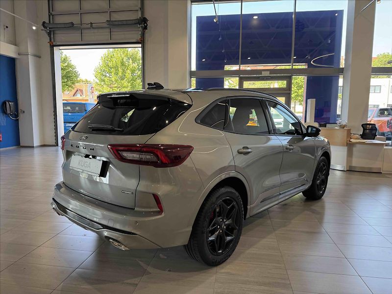 Ford Kuga (2026) 2,5 HEV eCVT 132 kW/180k  Blue - fotka 7 z 18
