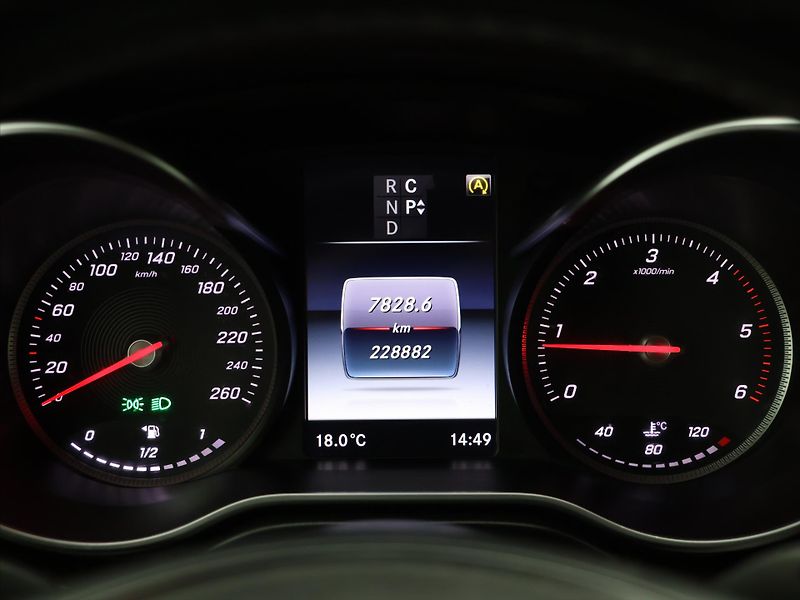 Mercedes-Benz Třídy V 2,1 220D 120kW Avantgarde CZ D - fotka 22 z 39