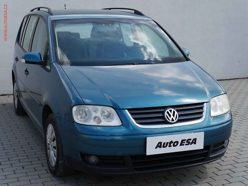 Volkswagen Touran (2004) 1.9TDi, DSG - fotografie inzerátu