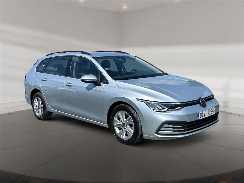 Volkswagen Golf 1,0 TSI 81 Life 5d - fotka 1 z 11