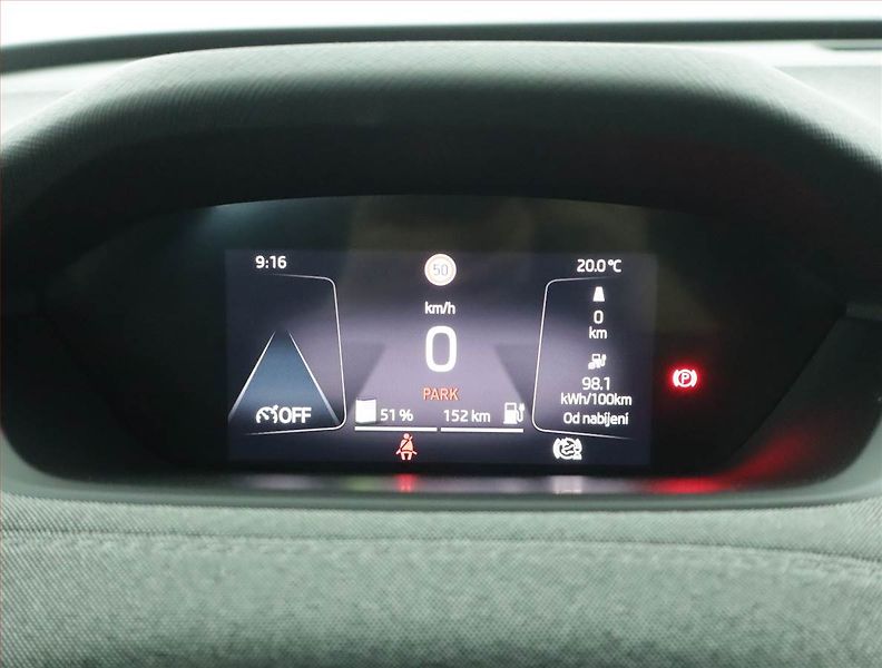 Škoda Enyaq (2023) Suite iV 60 (62 kWh), SoH 90% - fotka 11 z 22