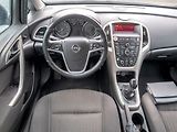 Opel Astra (2012) 1.4i 16V 74KW – SERVISKA - náhled 9