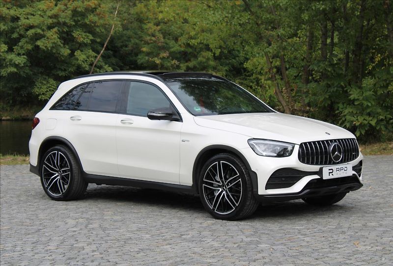 Mercedes-Benz GLC 43 AMG 4M/TOP-VÝBAVA/DPH - fotka 39 z 49