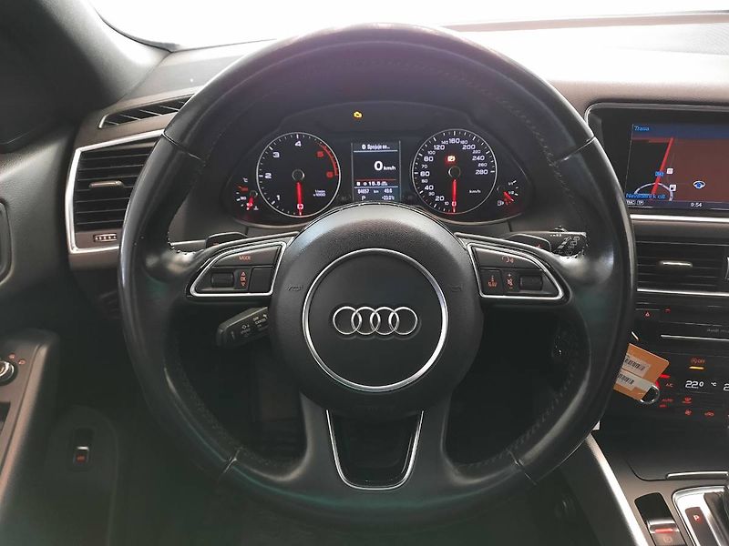 Audi Q5 (2016) 2.0 TDI quattro (140kW/190k) S - fotka 10 z 21