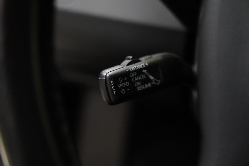 Volkswagen Passat CC - fotka 17 z 23
