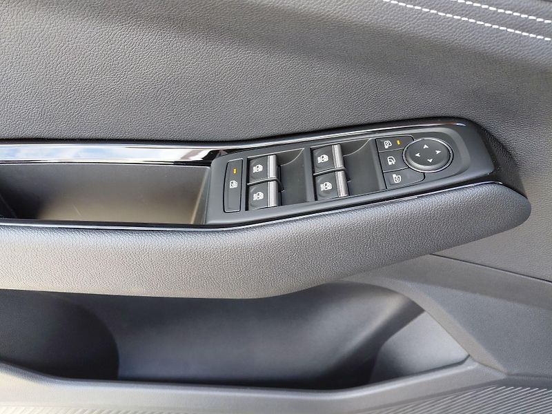 Renault Austral (2025) 1,3 TCe EDC 116 kW Techno - fotka 14 z 25