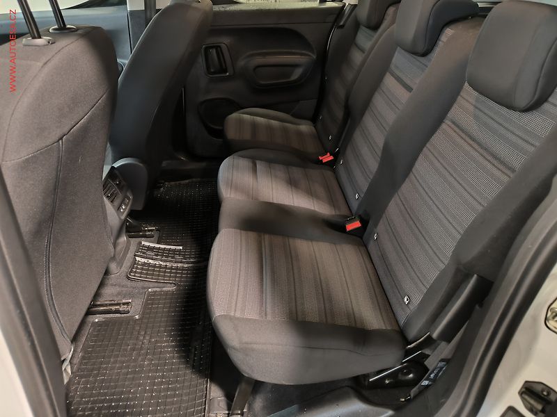 Opel Combo (2021) 1.2T, 1.maj,ČR, AC, výhřev - fotka 10 z 17