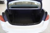 BMW Řada 3 (2014) 318D 2,0 SEDAN - náhled 11