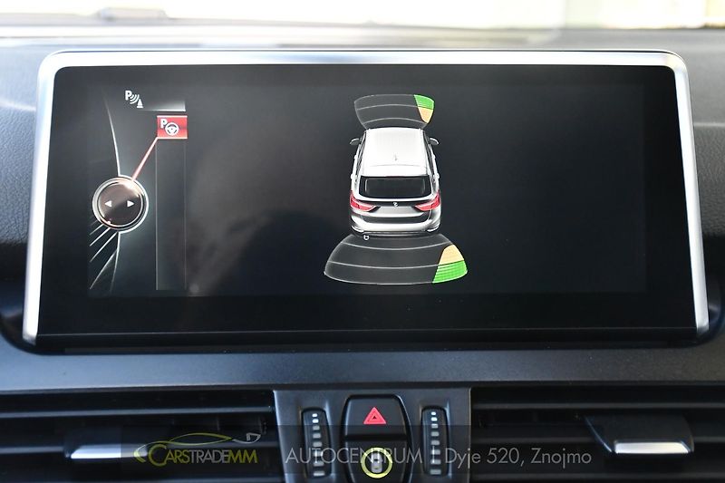 BMW Řada 2 218d GRAND TOURER NAVI PDC HUD - fotka 41 z 49