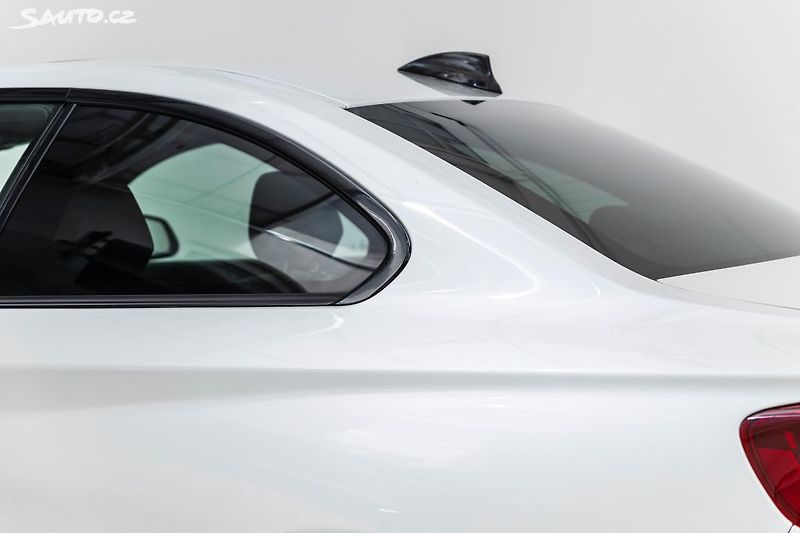 BMW Řada 2 M235i xDrive*Remus - fotka 27 z 40