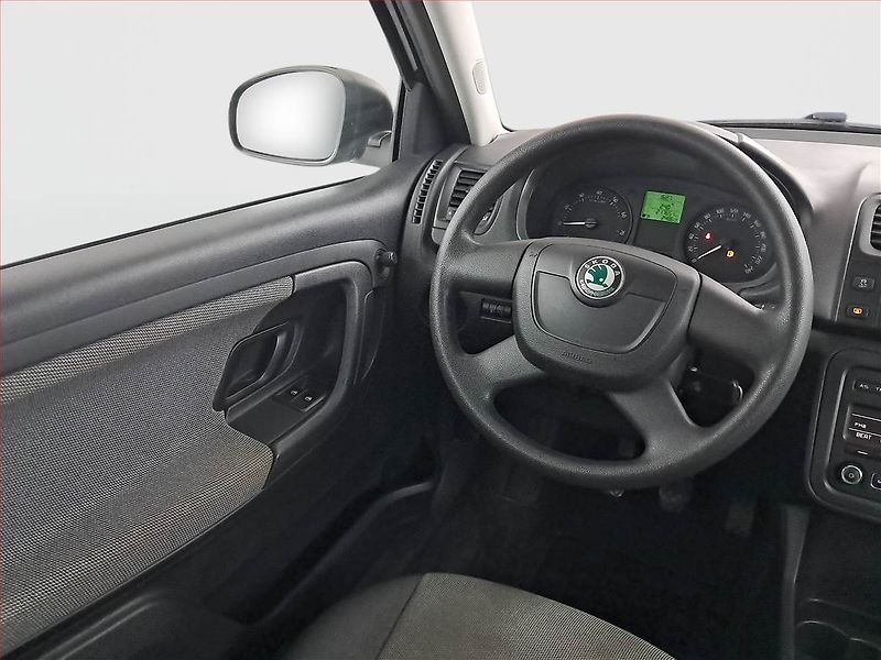 Škoda Fabia (2012) 1.2 12V, nová STK, Tažné - fotka 7 z 13